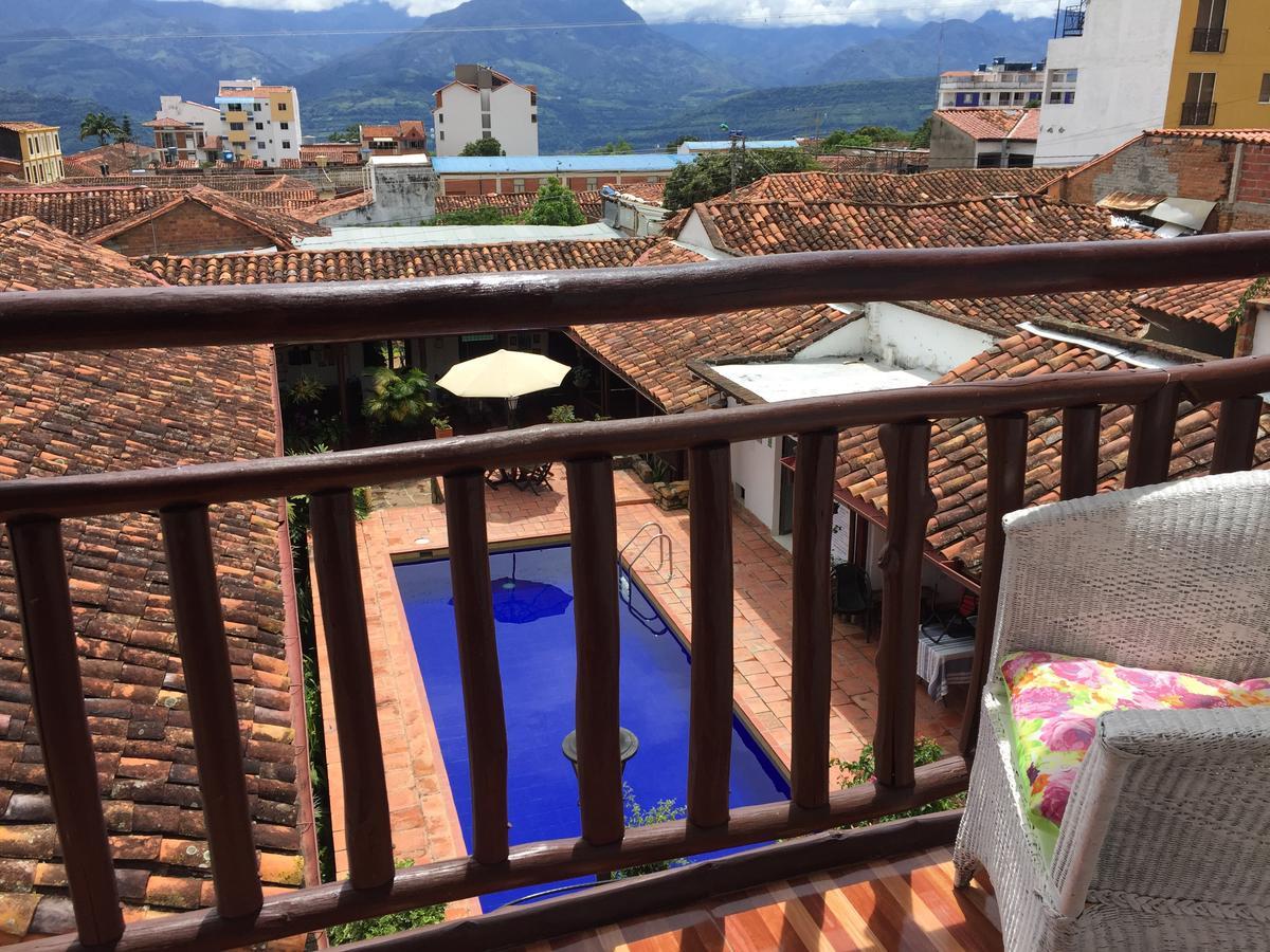 La Serrana Hostal Spa Socorro Exteriör bild