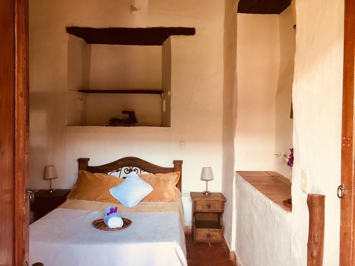 La Serrana Hostal Spa Socorro Exteriör bild