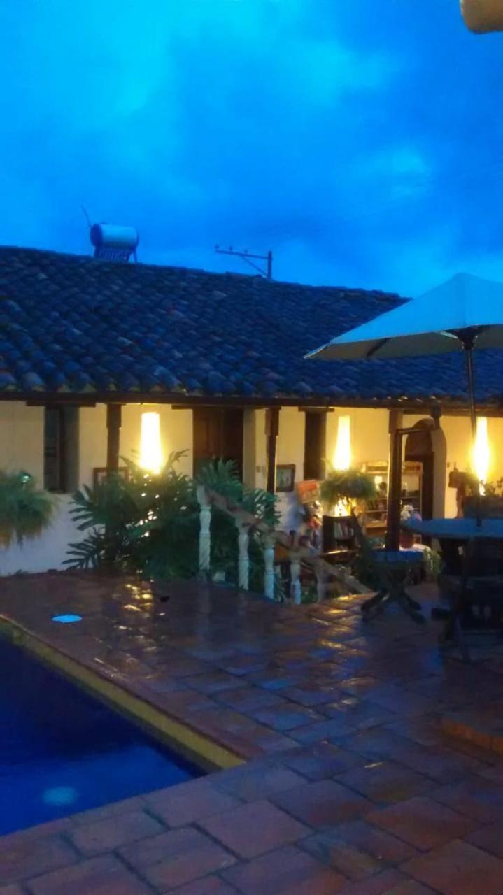 La Serrana Hostal Spa Socorro Exteriör bild